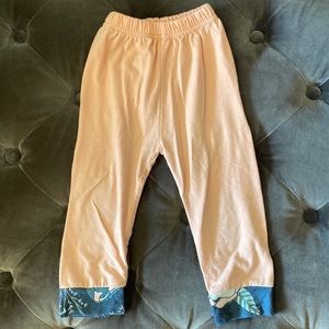 Peach soft loose leggings with blue print at ankle